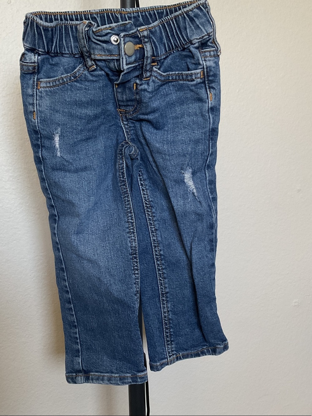 Epic Threads medium wash Denim Jeans